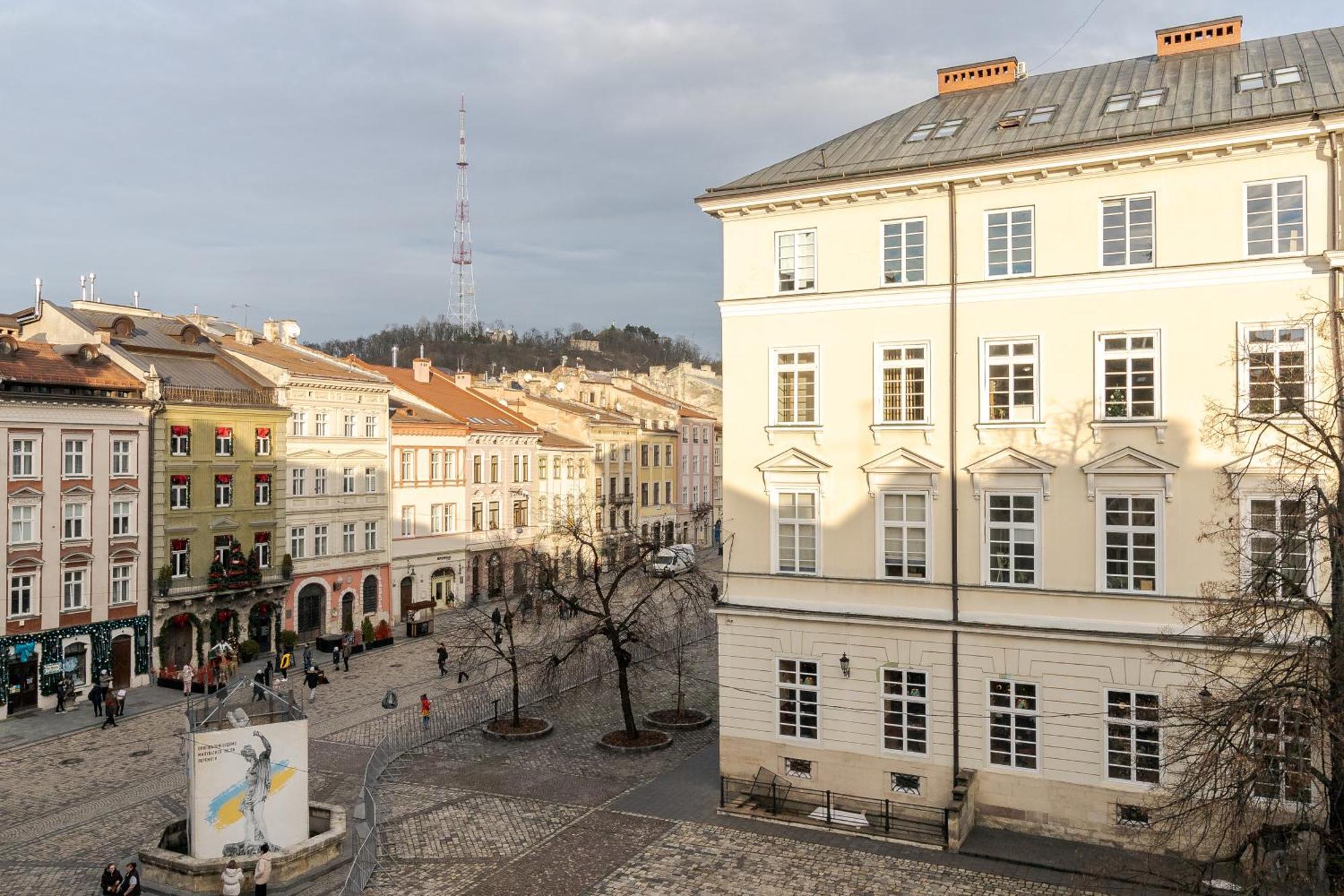 Inshiapartments On Rynok Square Lviv Eksteriør billede